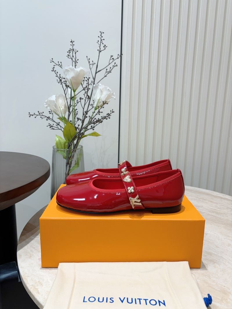 Louis Vuitton Flat Shoes